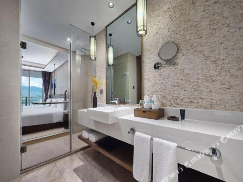 Narada Resort Hotel Sanya Pleasant Bay Esterno foto